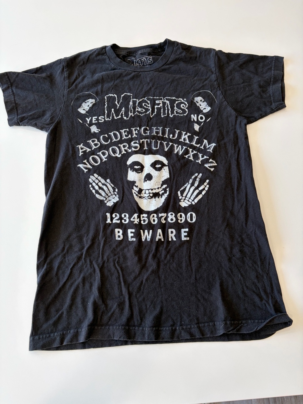 The Misfits Size Small Graphic Tee